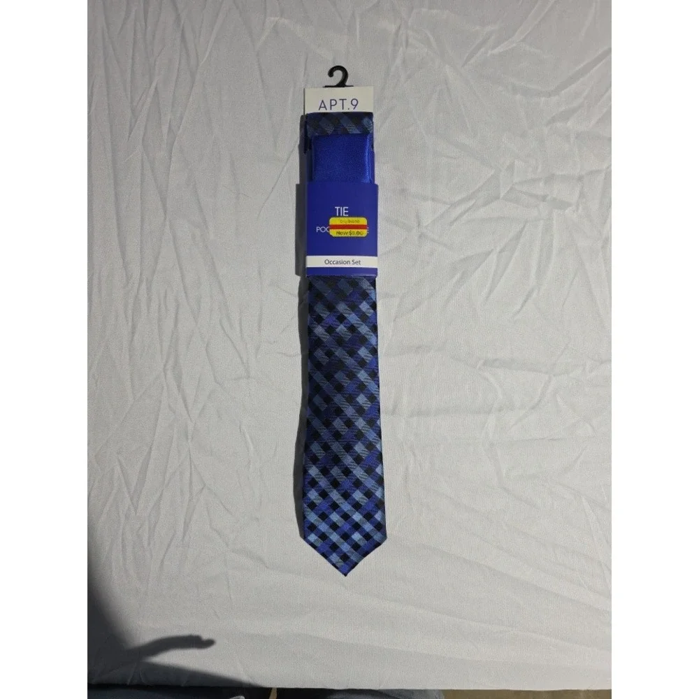 Apt. 9 Mens Tie and Pocket Square Set Blue Black Oswald Check Occasion Set NWT